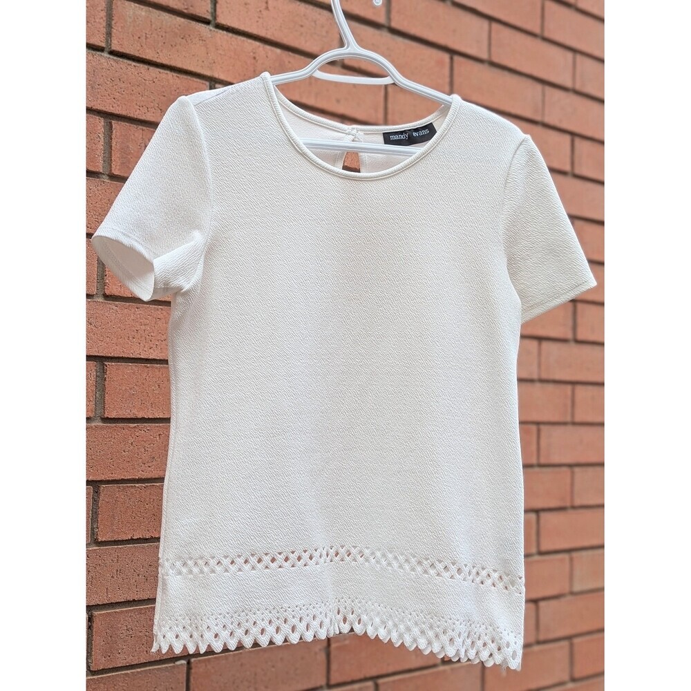 Women's (Medium) Ivory Short-Sleeve Top with Scalloped & Cut-Out Hem